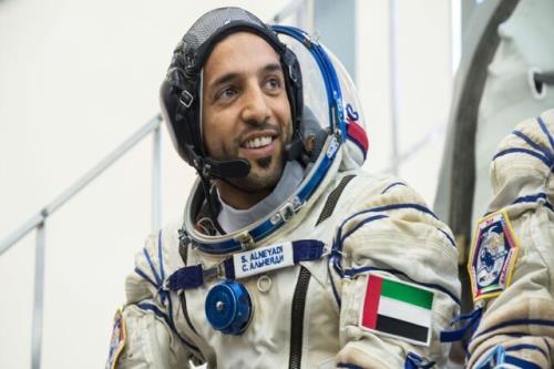 با فضانورد اماراتی مأموریت کرو-۶ آشنا شوید