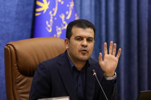 موضع افشین در رابطه با اعطای مجوز تاکسی اینترنتی کسب و کارها را ناامید نکنیم