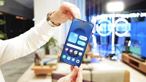 سامسونگ شاید از پنل های OLED ساخت چین در گوشیهای پرچمدارش استفاده نماید