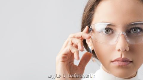 ابداع عینك هوشمندی كه تصاویر را مستقیما روی چشم نمایش می دهد